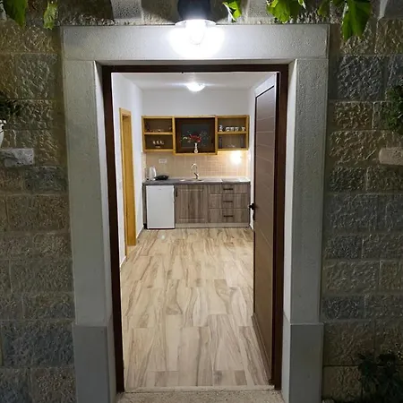 Stone Homes Stankovci With Pool And Mediterranean Gardens *