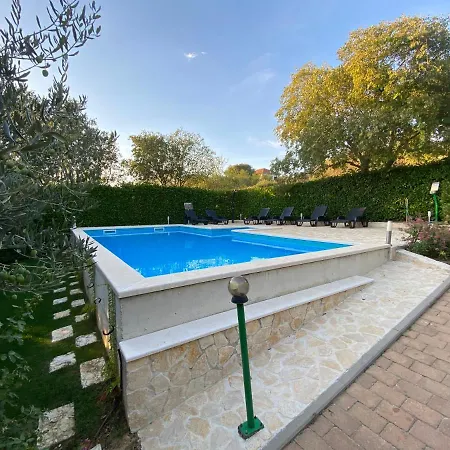 Stone Homes With Pool And Mediterranean Gardens Stankovci (Zadar)