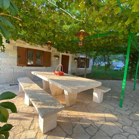 Villa Stone Homes Stankovci With Pool And Mediterranean Gardens *