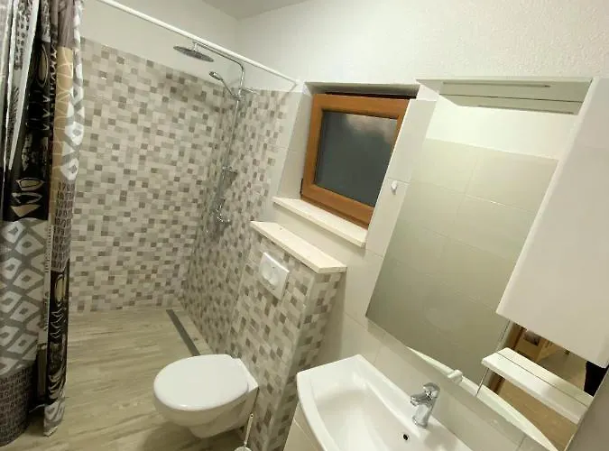 Vila Stone Homes With Pool And Mediterranean Gardens *