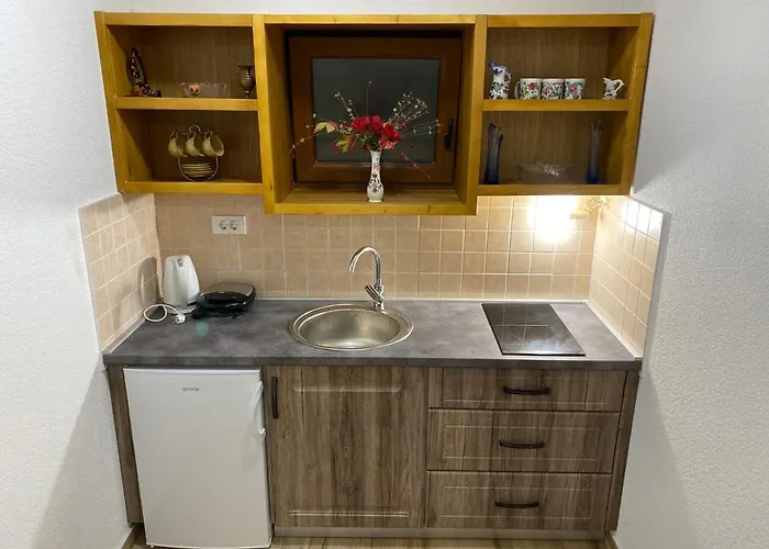 Stone Homes With Pool And Mediterranean Gardens Stankovci (Zadar)