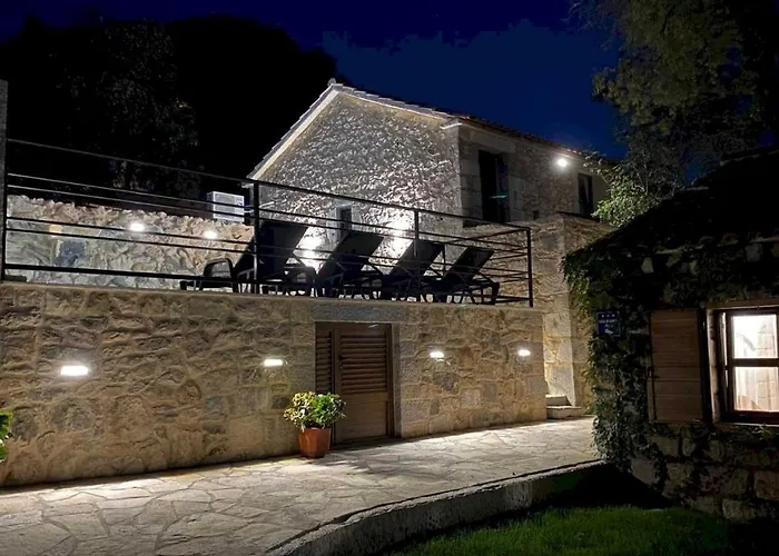 Stone Homes With Pool And Mediterranean Gardens Stankovci (Zadar)