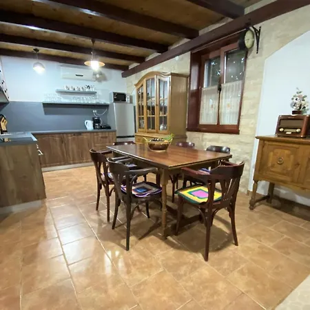 Stone Homes Stankovci With Pool And Mediterranean Gardens Villa